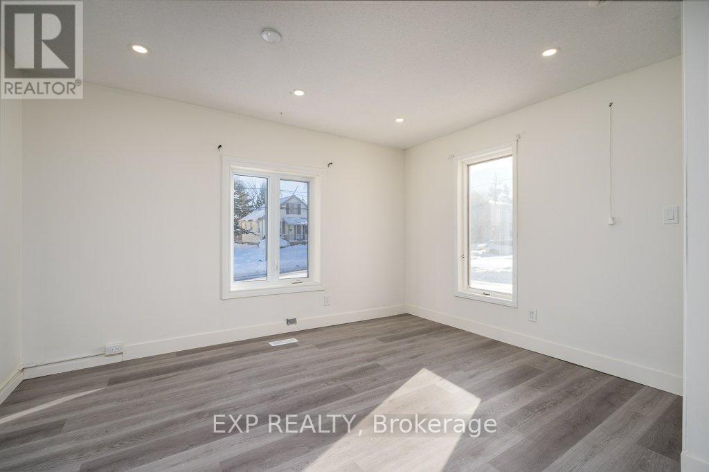 24 Albion Street, Belleville, Ontario  K8N 3R8 - Photo 4 - X12743348