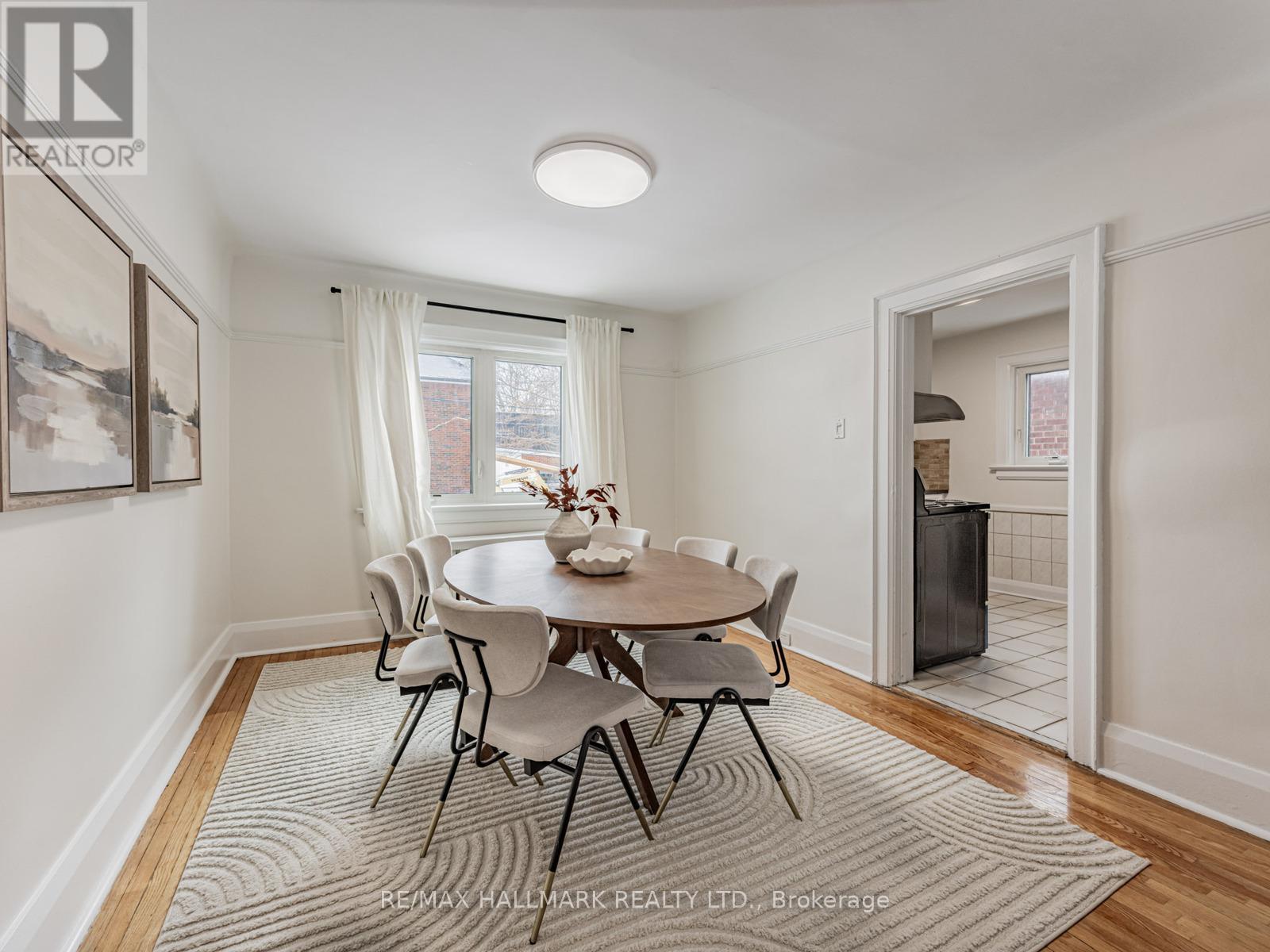 419 Mortimer Avenue, Toronto, Ontario  M4J 2E8 - Photo 9 - E12757794