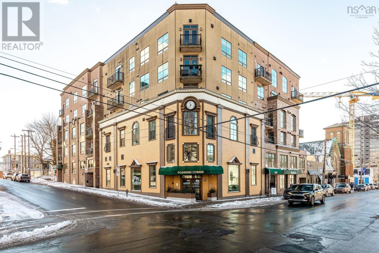 407 70 Ochterloney Street, Dartmouth, Nova Scotia