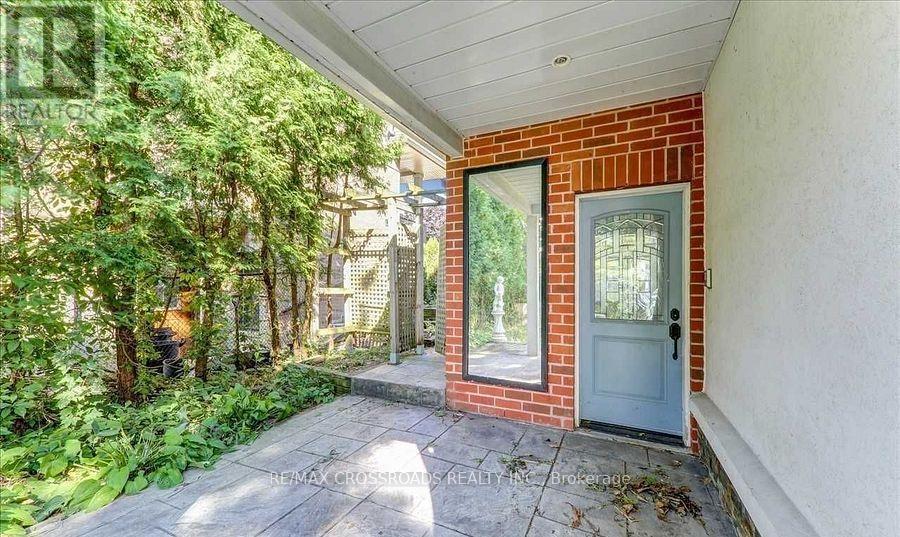 (Main Floor Nanny Suite) - 9 Redland Crescent E, Toronto, Ontario  M1M 1B7 - Photo 8 - E12758914