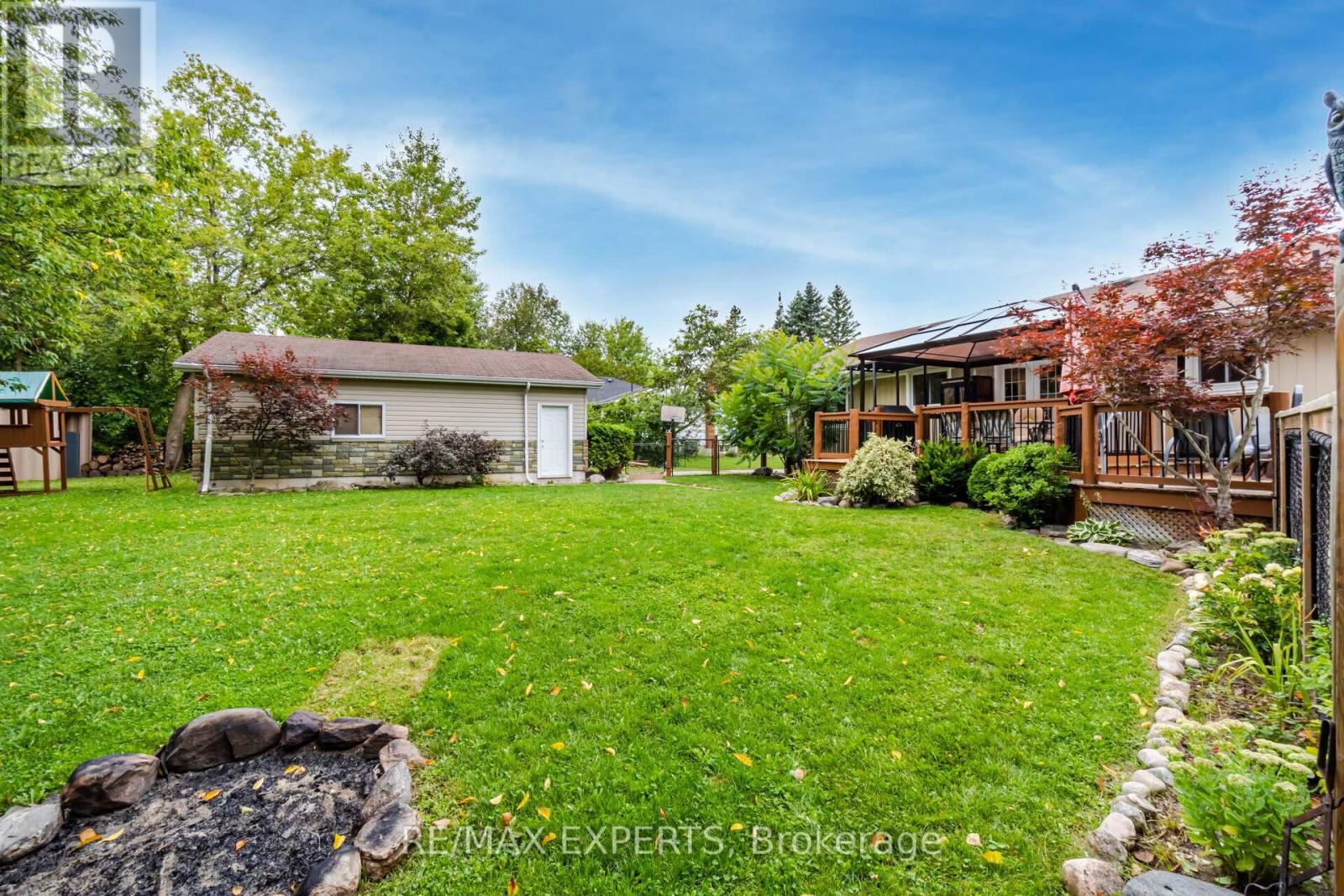 1139 Belle Aire Beach Road, Innisfil, Ontario  L0L 1C0 - Photo 39 - N12745138