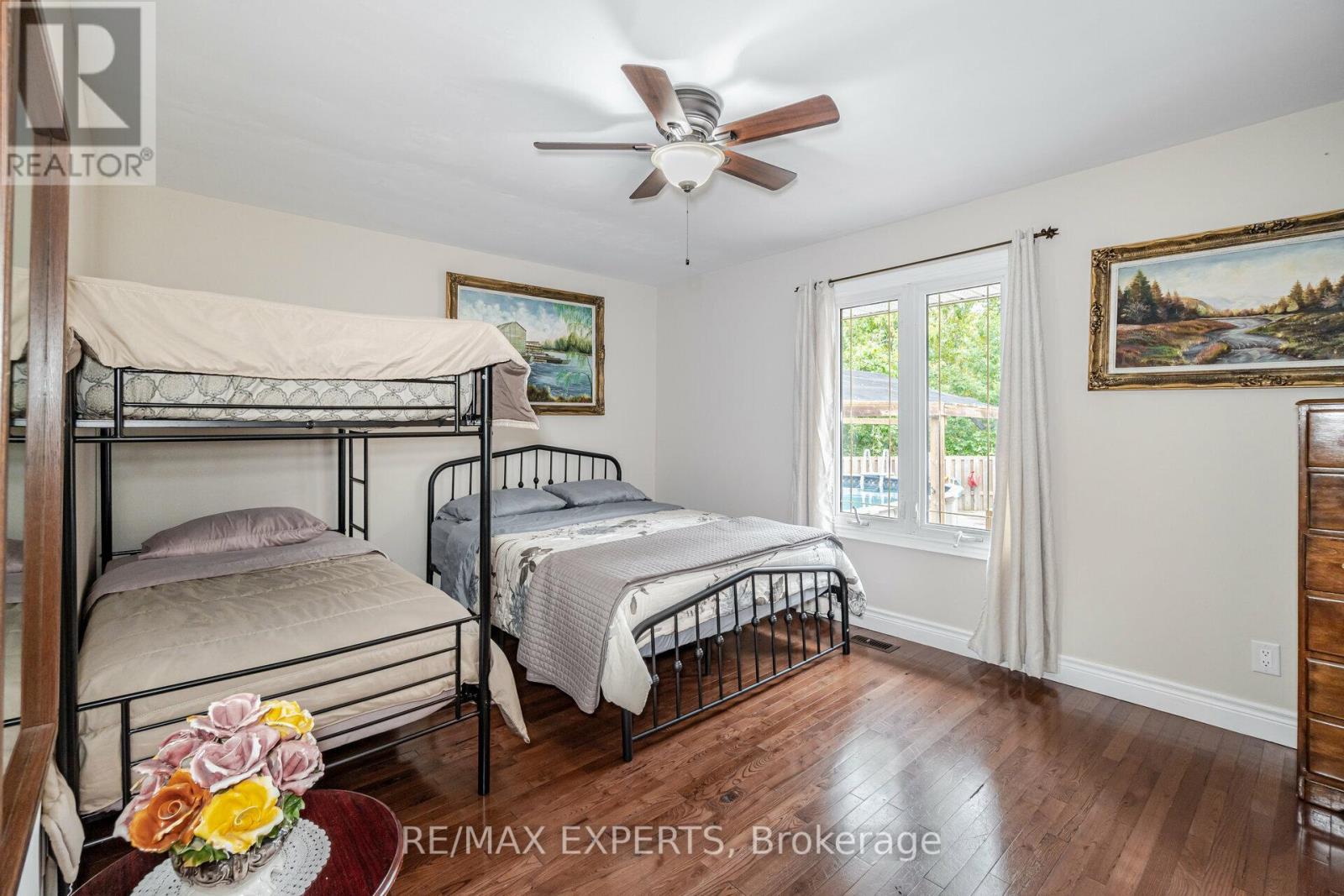 1139 Belle Aire Beach Road, Innisfil, Ontario  L0L 1C0 - Photo 14 - N12745138