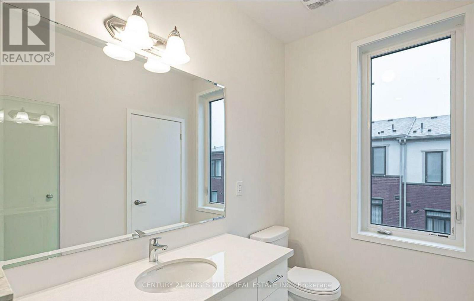 5 Rattenbury Road, Vaughan, Ontario  L6A 5C5 - Photo 5 - N12725994