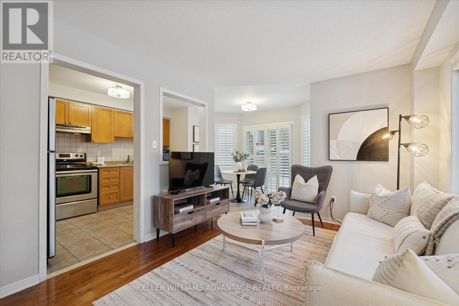 90 Collis Drive, Aurora, Ontario  L4G 7V2 - Photo 9 - N12752866