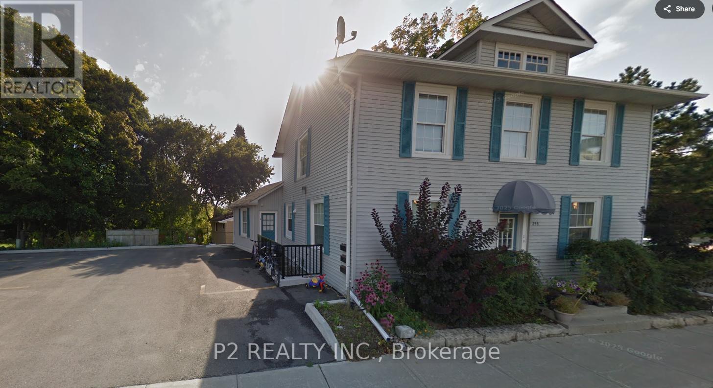 UPPER LEVEL - 253 PROSPECT STREET, Newmarket, Ontario