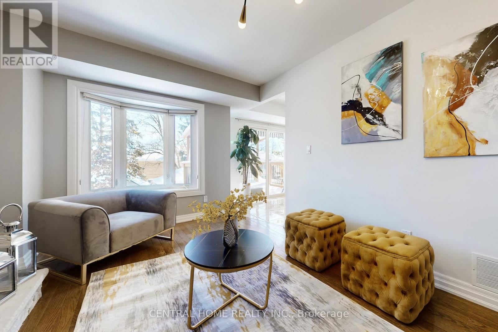 30 Moffat Crescent E, Aurora, Ontario  L4G 4Z8 - Photo 16 - N12659972