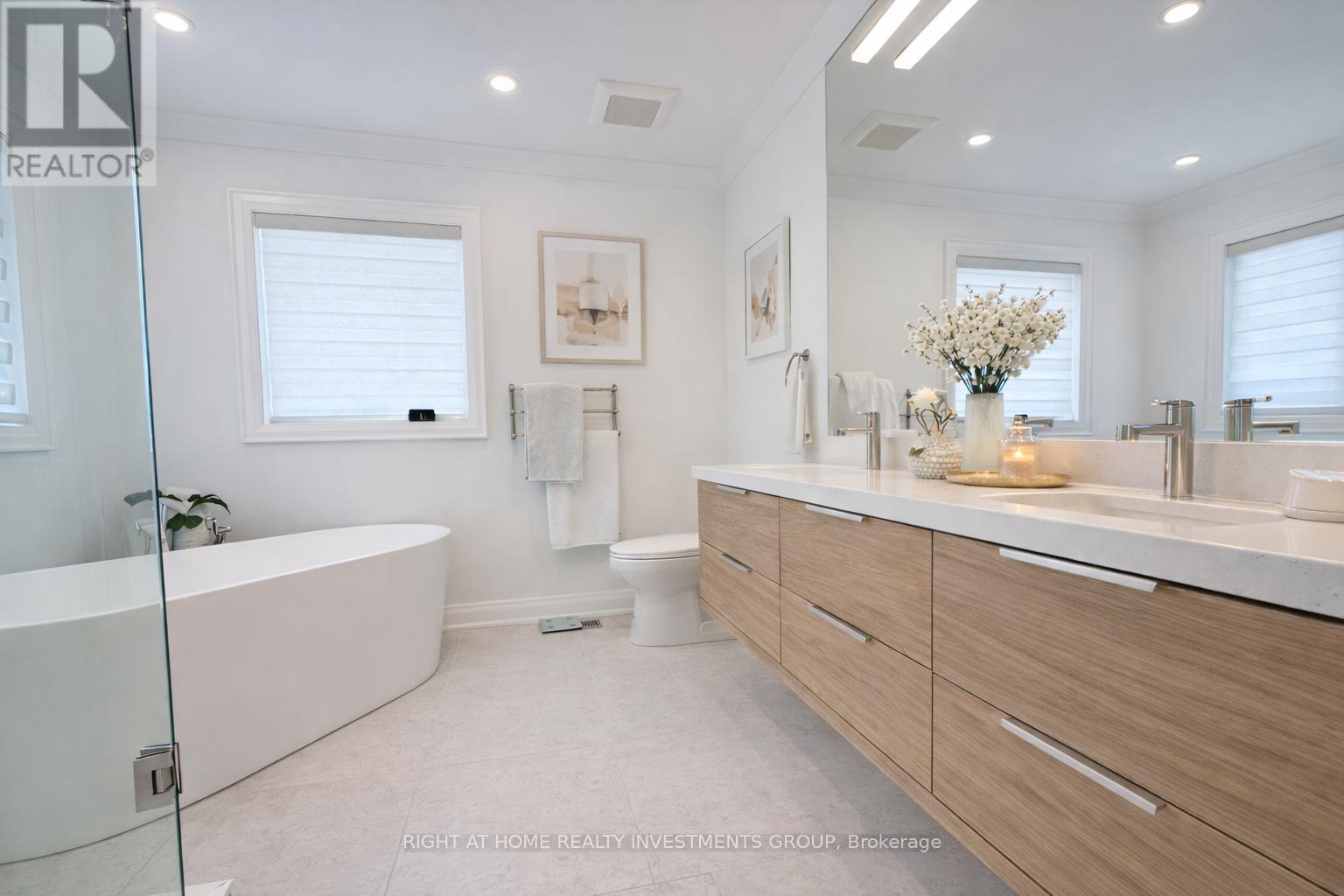 148 Avdell Avenue, Vaughan (Islington Woods), Ontario  L4H 1H3 - Photo 16 - N12753690