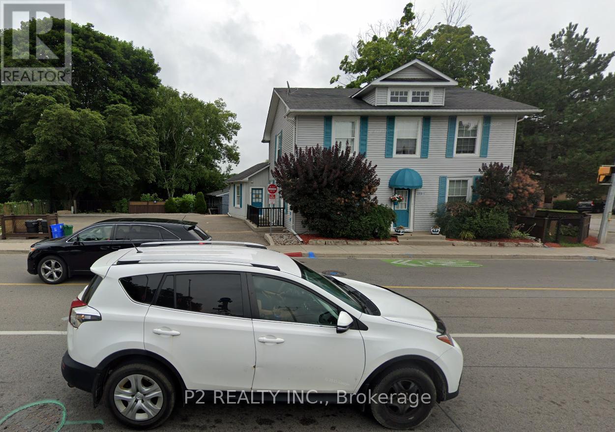 Upper Level - 253 Prospect Street, Newmarket, Ontario  L3Y 3V1 - Photo 3 - N12753376