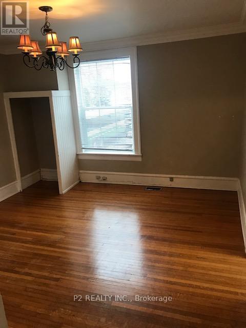 Upper Level - 253 Prospect Street, Newmarket, Ontario  L3Y 3V1 - Photo 11 - N12753376