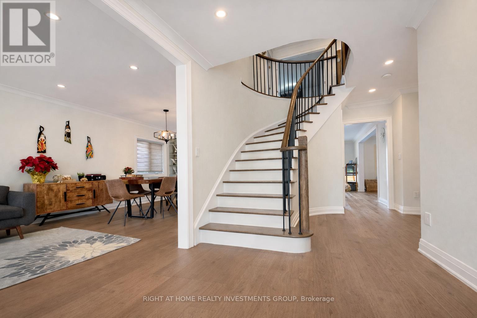 148 Avdell Avenue, Vaughan (Islington Woods), Ontario  L4H 1H3 - Photo 3 - N12753690