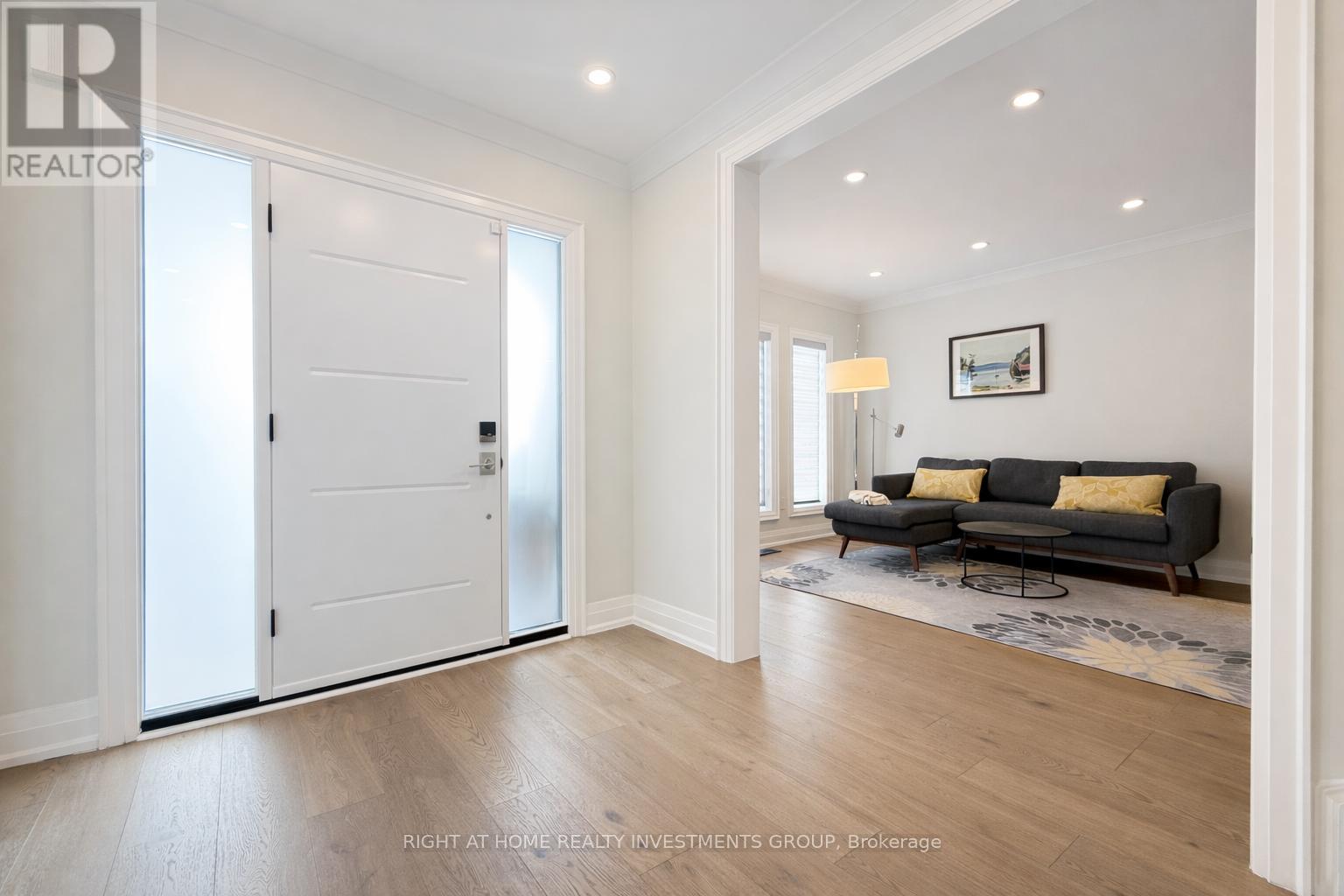 148 Avdell Avenue, Vaughan (Islington Woods), Ontario  L4H 1H3 - Photo 2 - N12753690