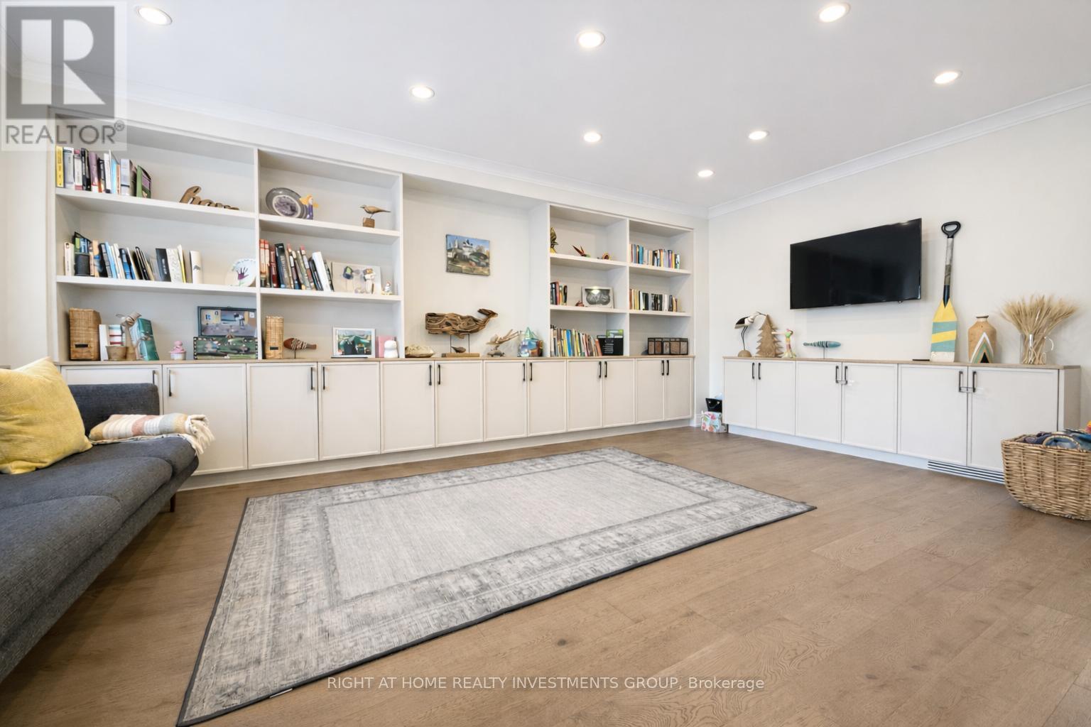 148 Avdell Avenue, Vaughan (Islington Woods), Ontario  L4H 1H3 - Photo 5 - N12753690