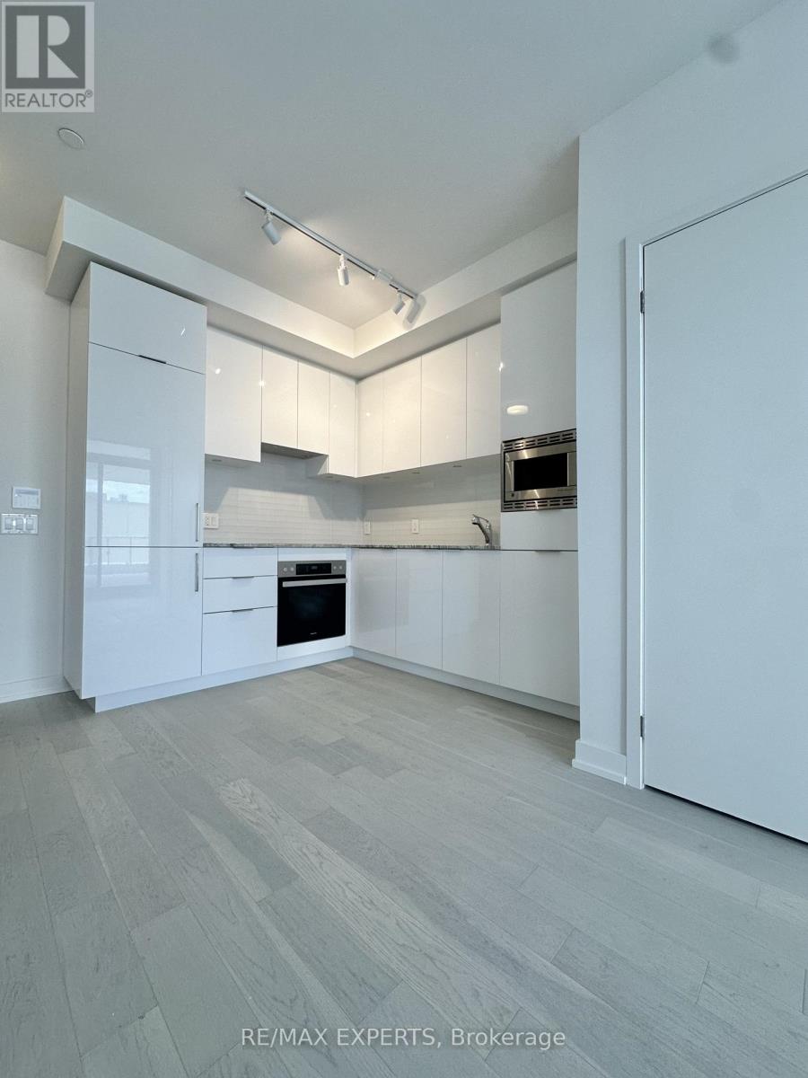 217 - 50 O'neill Road, Toronto, Ontario  M3C 0R2 - Photo 8 - C12759044