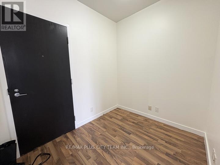 816 - 1005 King Street W, Toronto, Ontario  M6K 3M8 - Photo 2 - C12759138