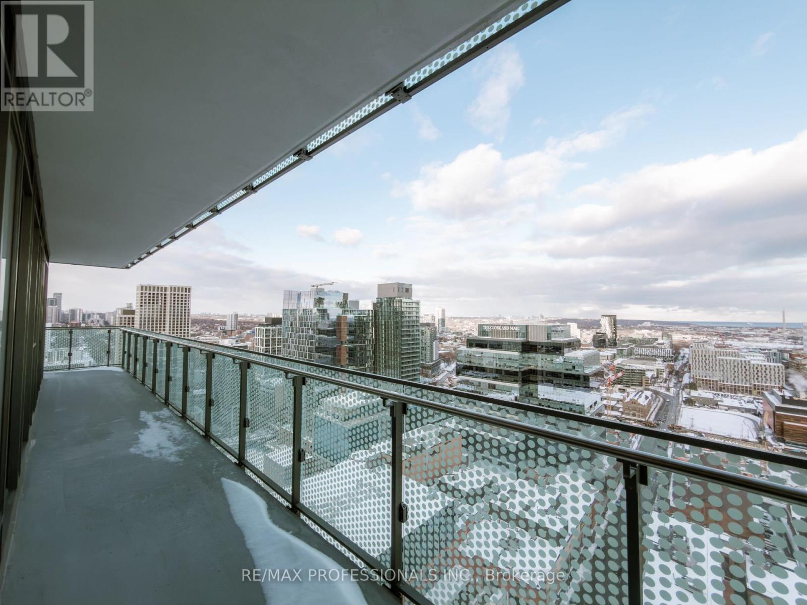 2902 - 70 Princess Street, Toronto, Ontario  M5A 0X6 - Photo 15 - C12759210