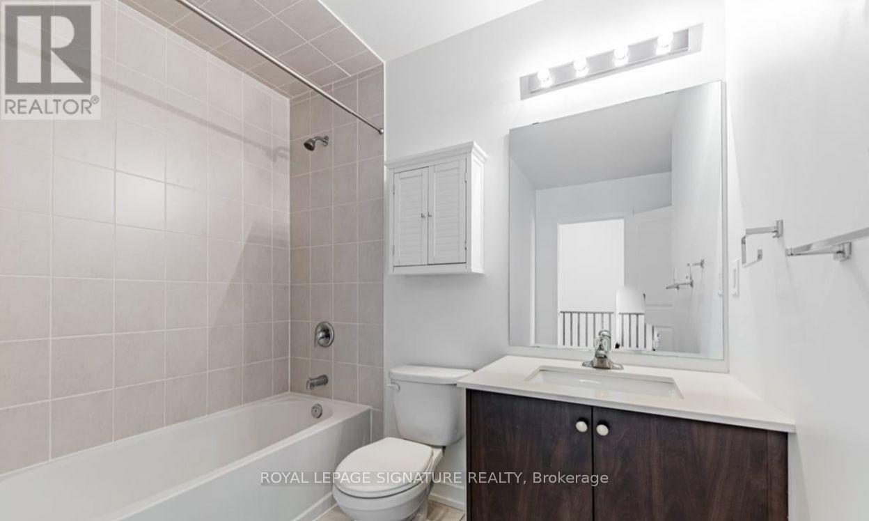 5 Antrin Street, Vaughan (Vaughan Grove), Ontario  L4L 0L6 - Photo 10 - N12757768