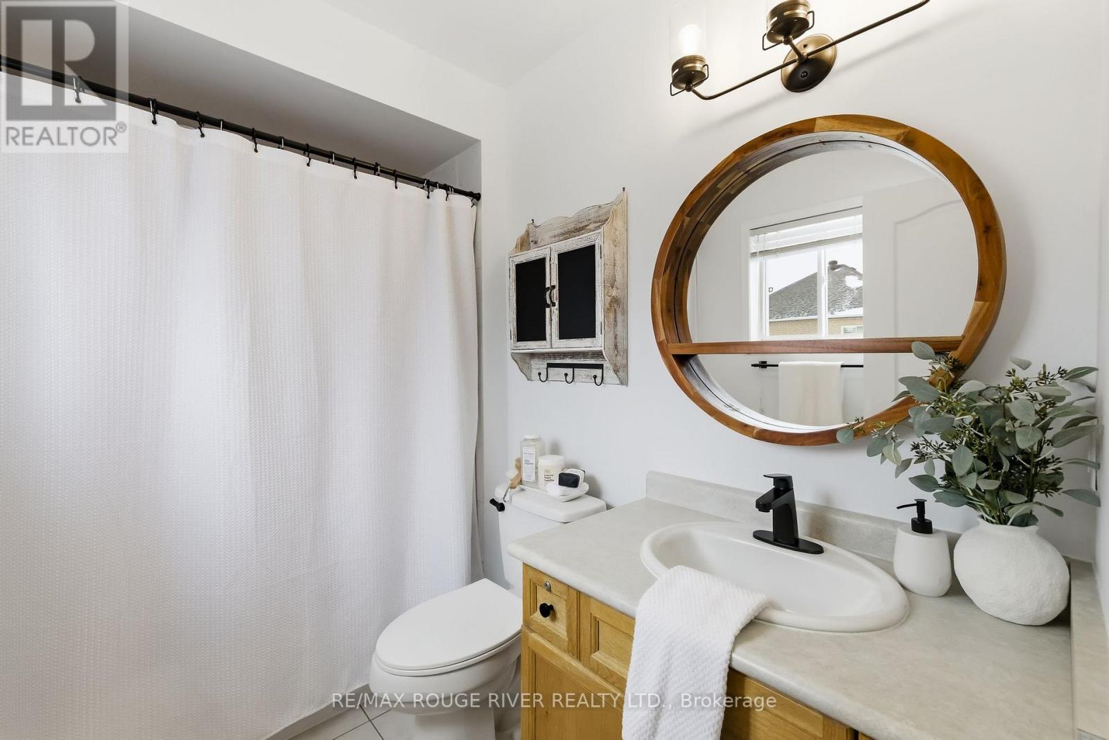 1377 Dumont Street, Oshawa, Ontario  L1K 2V3 - Photo 25 - E12759356