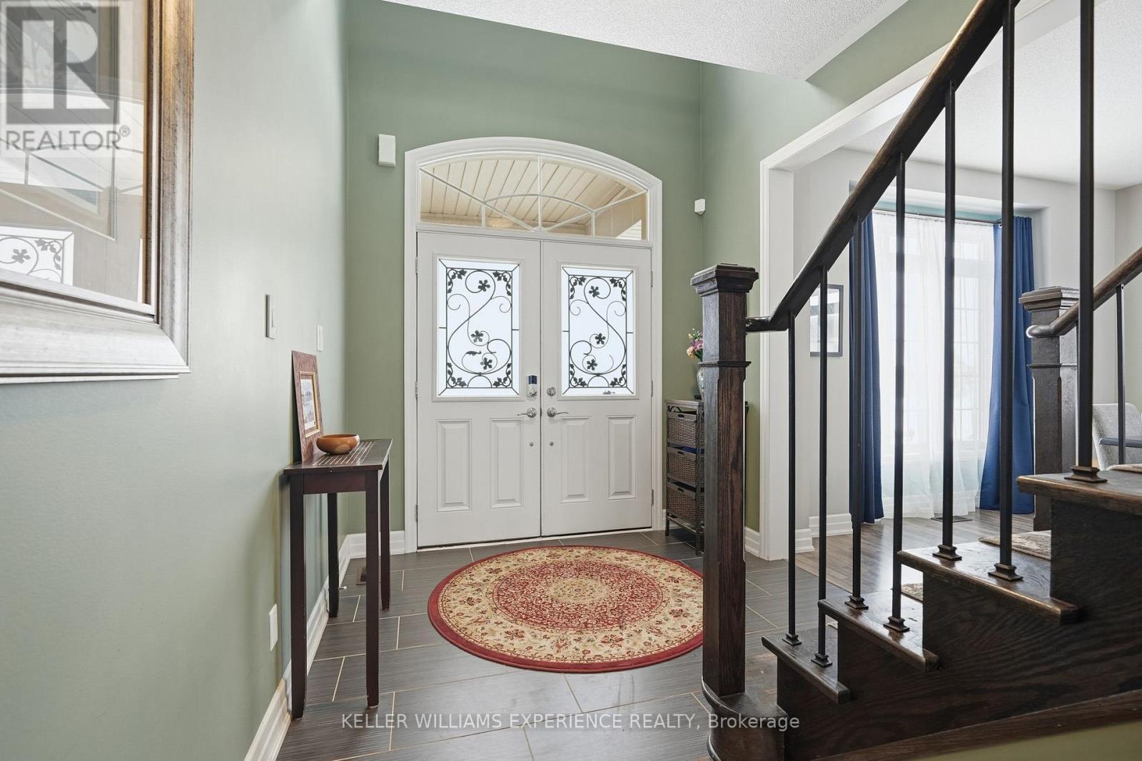 47 Mount Crescent, Essa, Ontario  L0M 1B5 - Photo 8 - N12758606