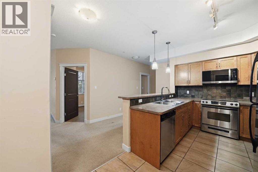 207, 100 Lakeway Boulevard, Sylvan Lake, Alberta  T4S 0A4 - Photo 3 - A2270588