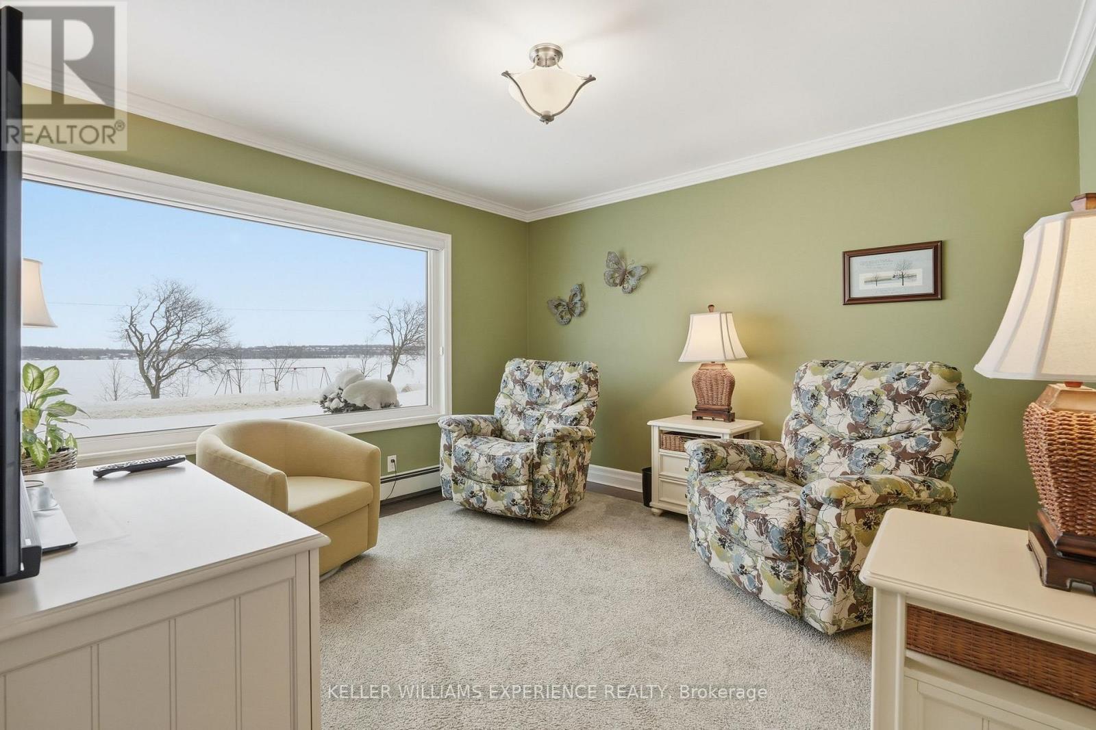 68 Kempenfelt Drive, Barrie, Ontario  L4M 1C1 - Photo 26 - S12753032