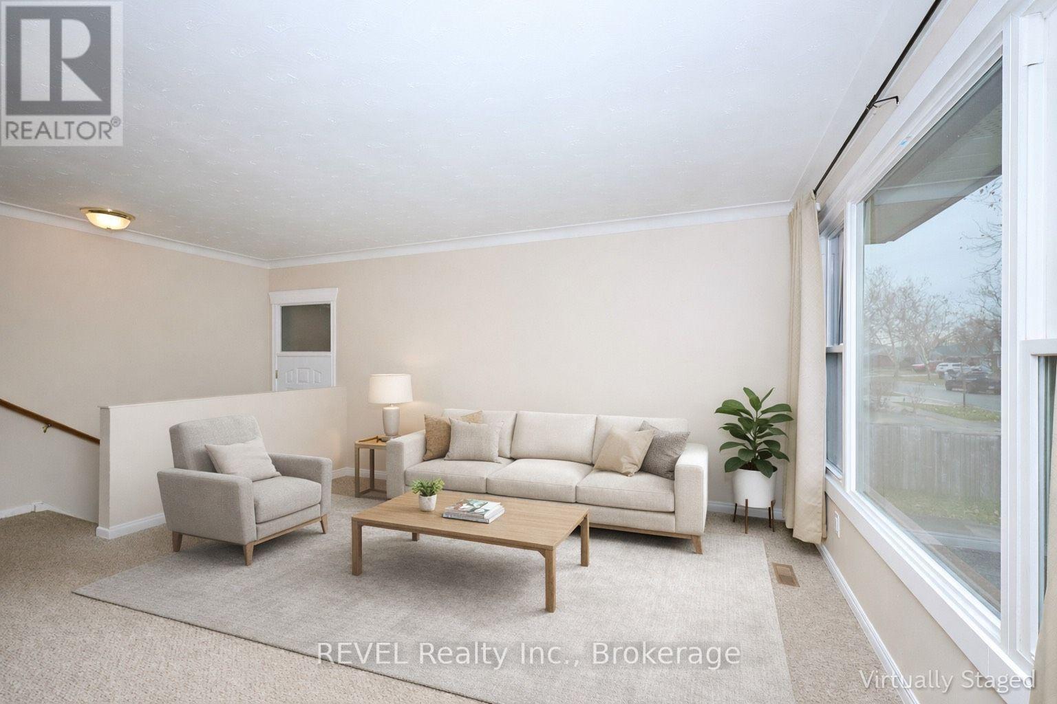 7067 Centennial Street, Niagara Falls, Ontario  L2G 2Z2 - Photo 5 - X12665784