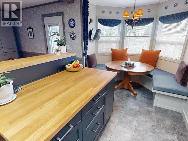 3441 Selkirk Ave, Powell River, British Columbia  V8A 5G3 - Photo 9 - 19626