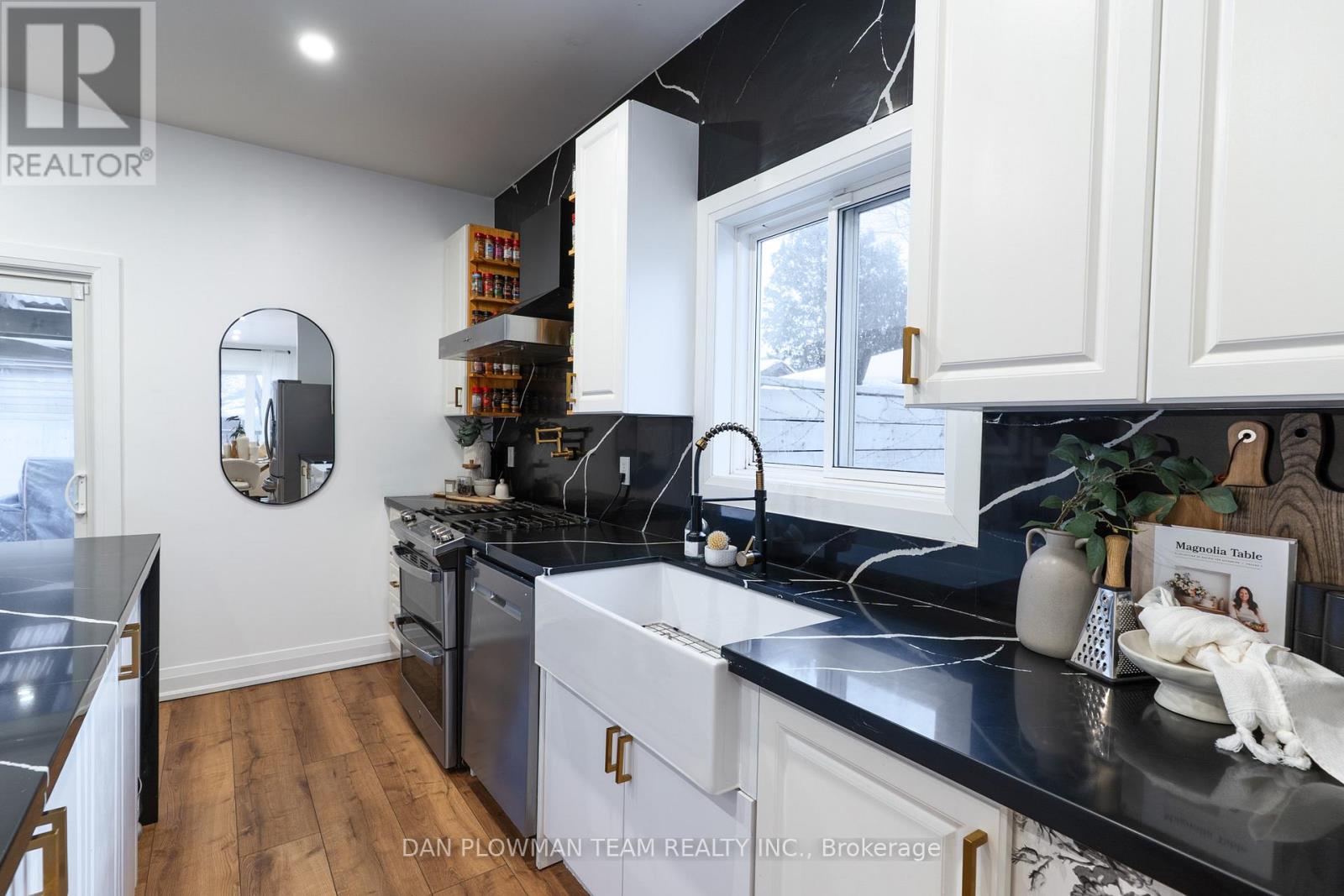 929 Dublin Street, Whitby, Ontario  L1N 1Y9 - Photo 14 - E12759042