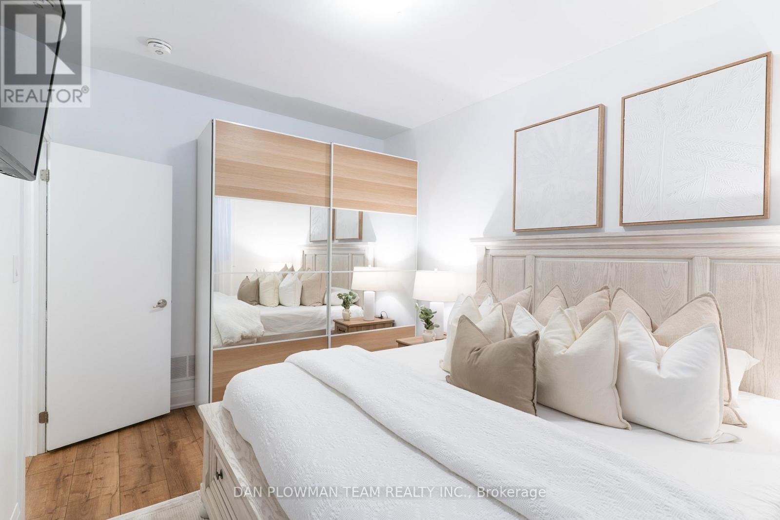 929 Dublin Street, Whitby, Ontario  L1N 1Y9 - Photo 18 - E12759042