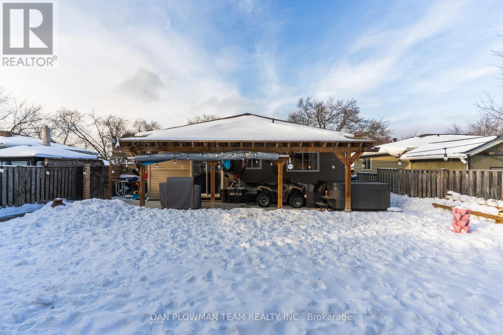 929 Dublin Street, Whitby, Ontario  L1N 1Y9 - Photo 39 - E12759042