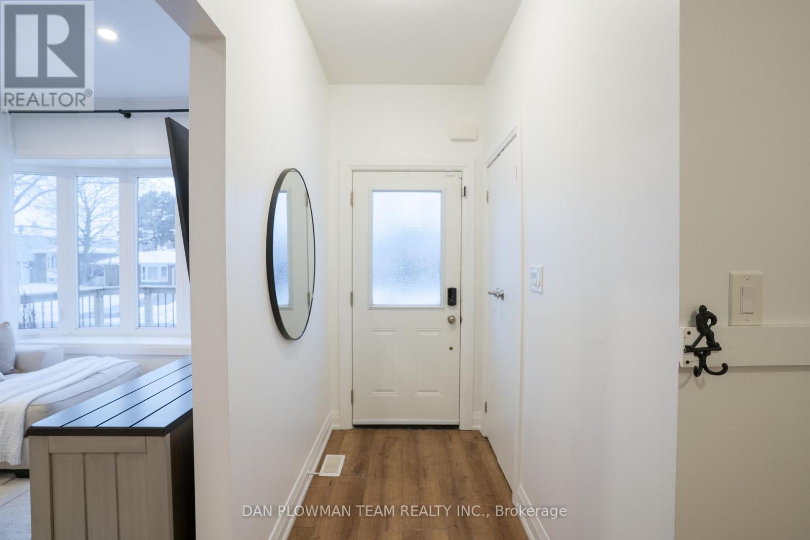 929 Dublin Street, Whitby, Ontario  L1N 1Y9 - Photo 6 - E12759042