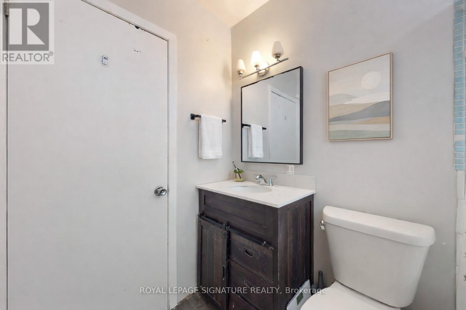 Main - 117 Hampton Avenue, Toronto, Ontario  M4K 2Z2 - Photo 11 - E12759064