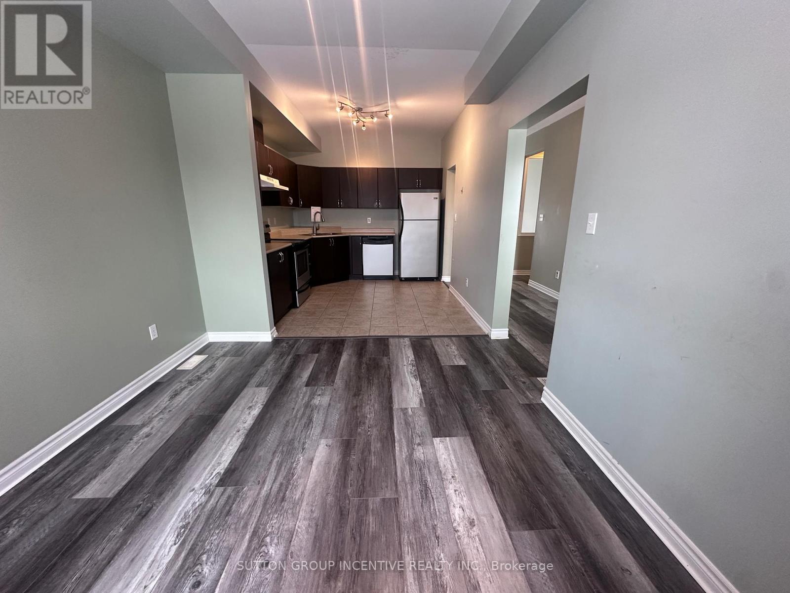 175 Stanley Street, Barrie, Ontario  L4M 0G2 - Photo 6 - S12752498