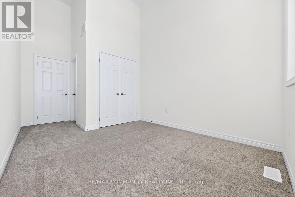 2839 Albatross Way, Pickering, Ontario  L1X 0P6 - Photo 11 - E12759102