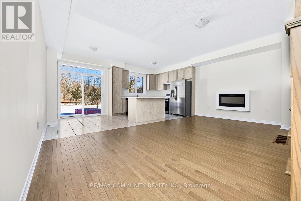 2839 Albatross Way, Pickering, Ontario  L1X 0P6 - Photo 6 - E12759102