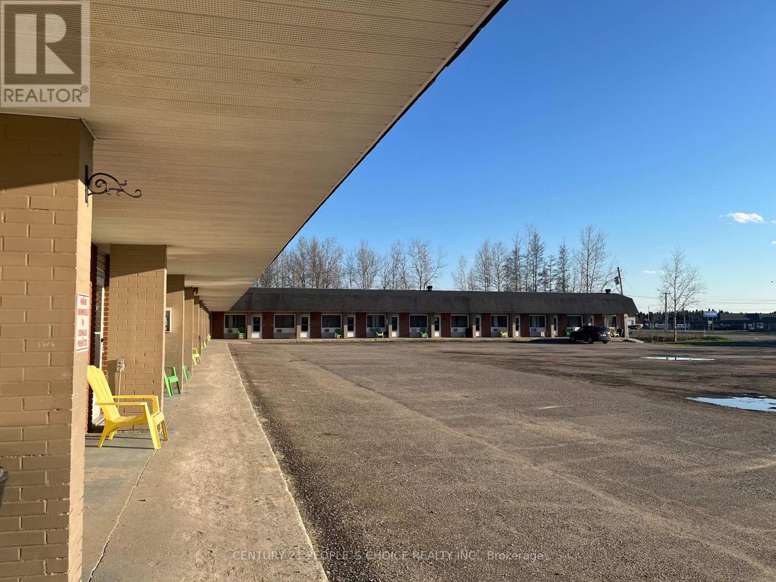 50 - 52 Highway 11 S, Cochrane, Ontario  P0L 1C0 - Photo 16 - T12751848