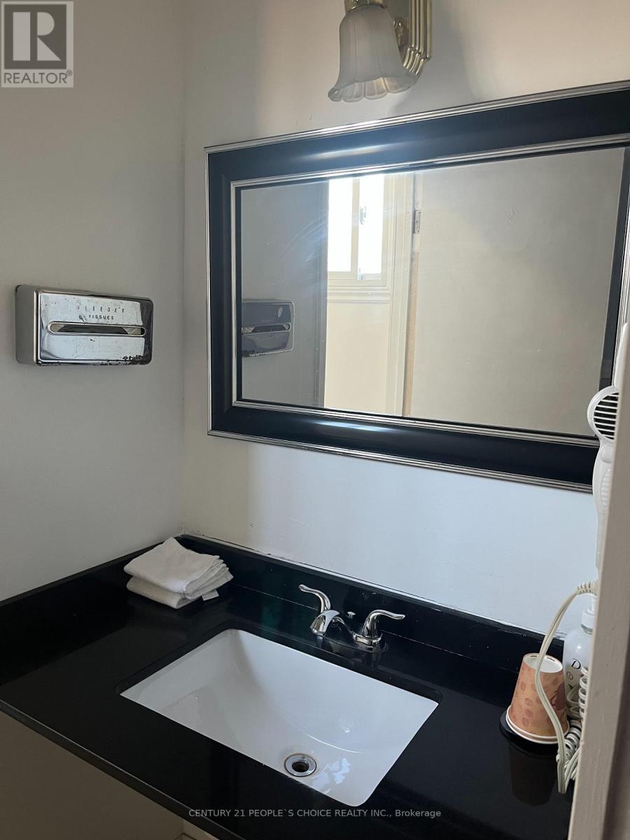 50 - 52 Highway 11 S, Cochrane, Ontario  P0L 1C0 - Photo 23 - T12751848