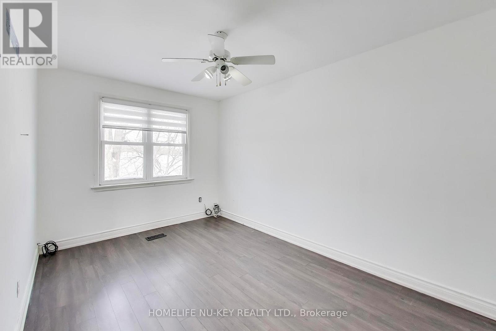 2443 Brookhurst Road, Mississauga (Clarkson), Ontario  L5J 1R4 - Photo 12 - W12741500