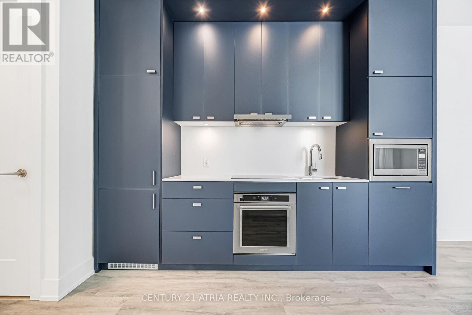 201 - 858 Dupont Street, Toronto, Ontario  M6G 0C1 - Photo 6 - W12744838