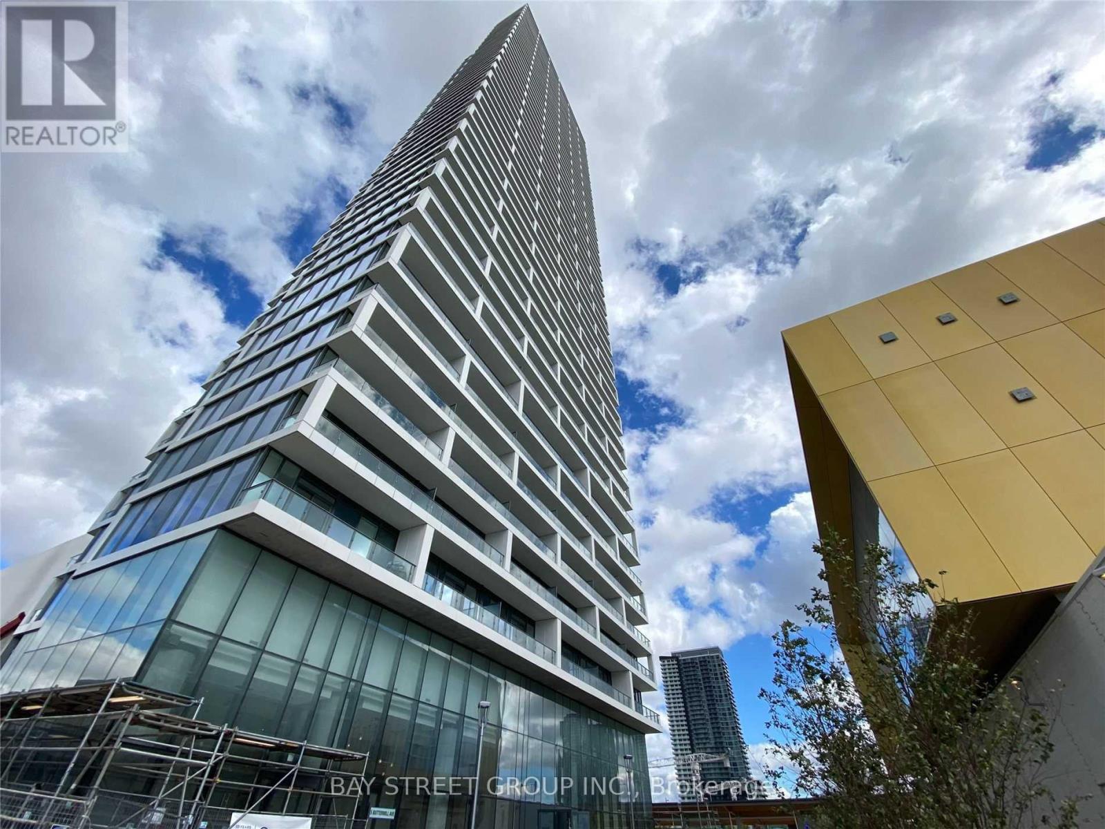 3212 - 5 BUTTERMILL AVENUE, Vaughan, Ontario