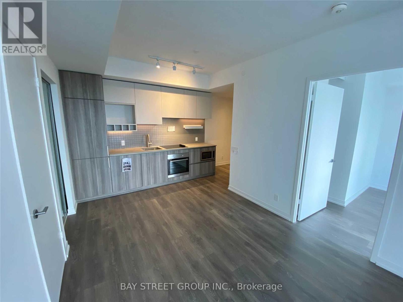 3212 - 5 Buttermill Avenue, Vaughan, Ontario  L4K 0J5 - Photo 2 - N12759092