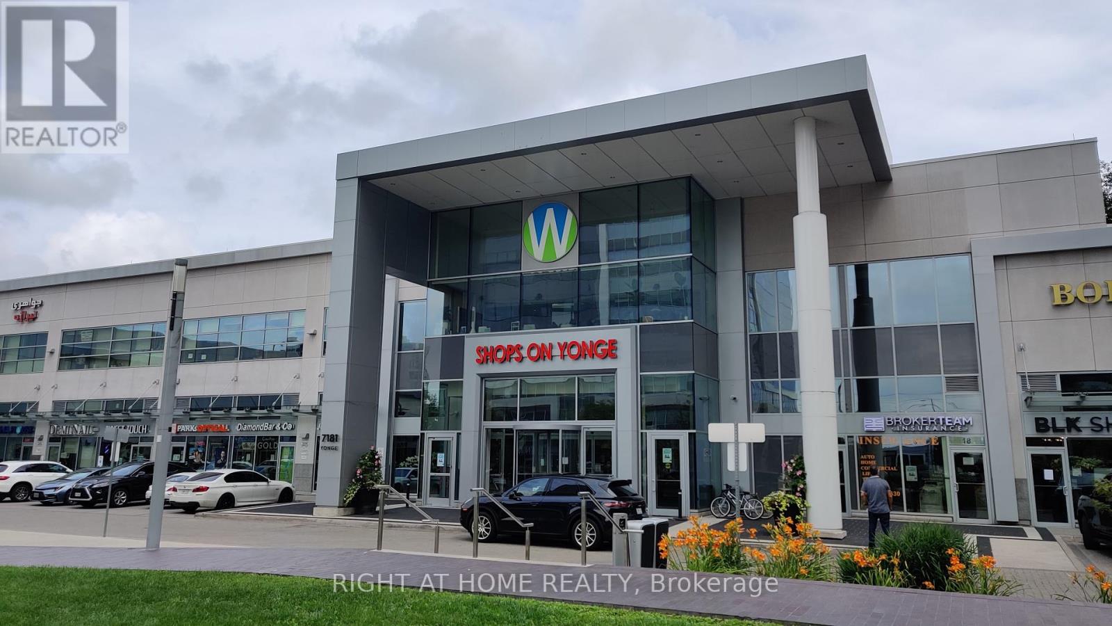 214 - 7181 YONGE STREET, Markham, Ontario