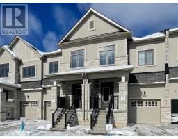 10 HELMKAY AVENUE, Richmond Hill, Ontario