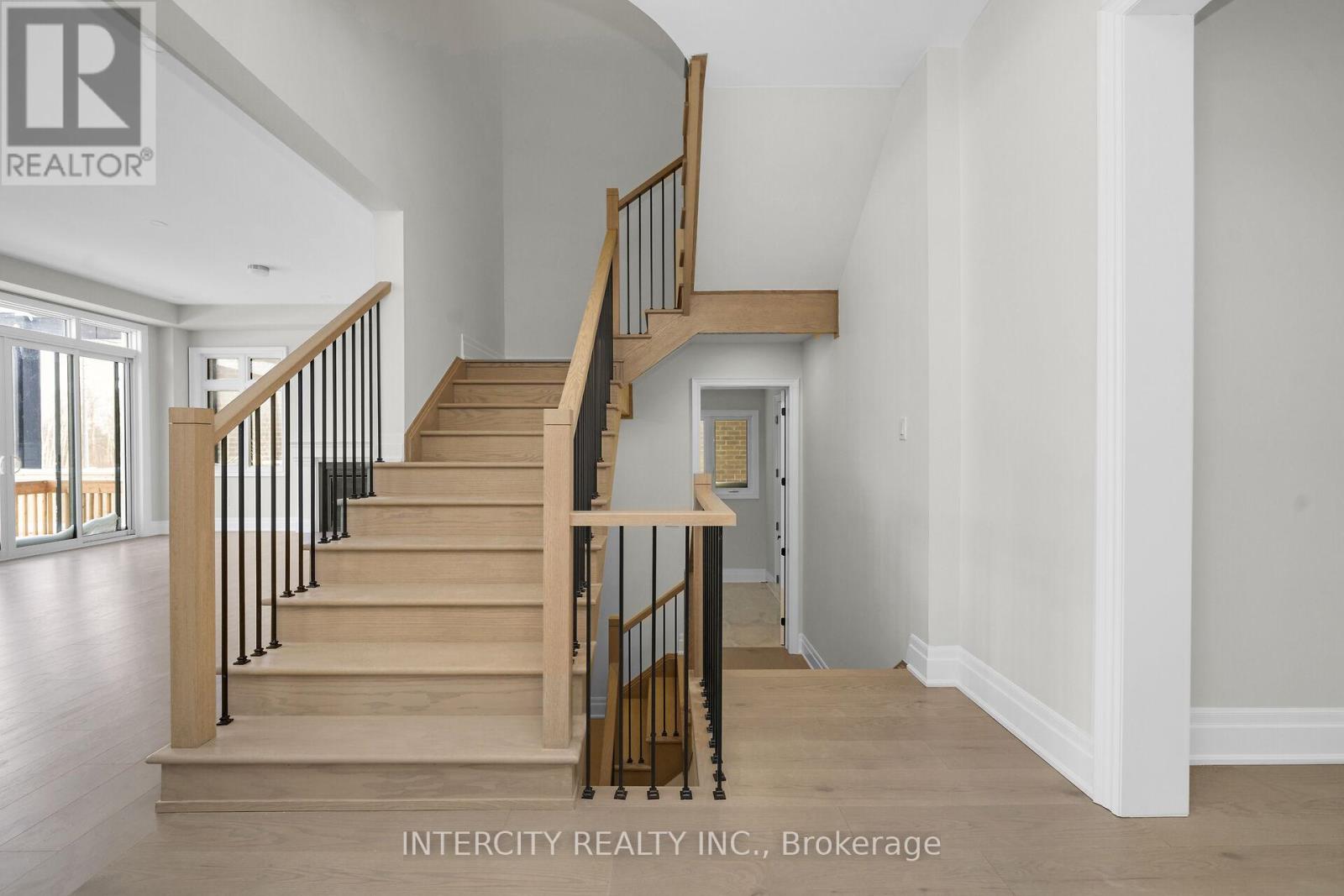 8 Heart Lake Circle, King, Ontario  L7B 0T1 - Photo 19 - N12759212