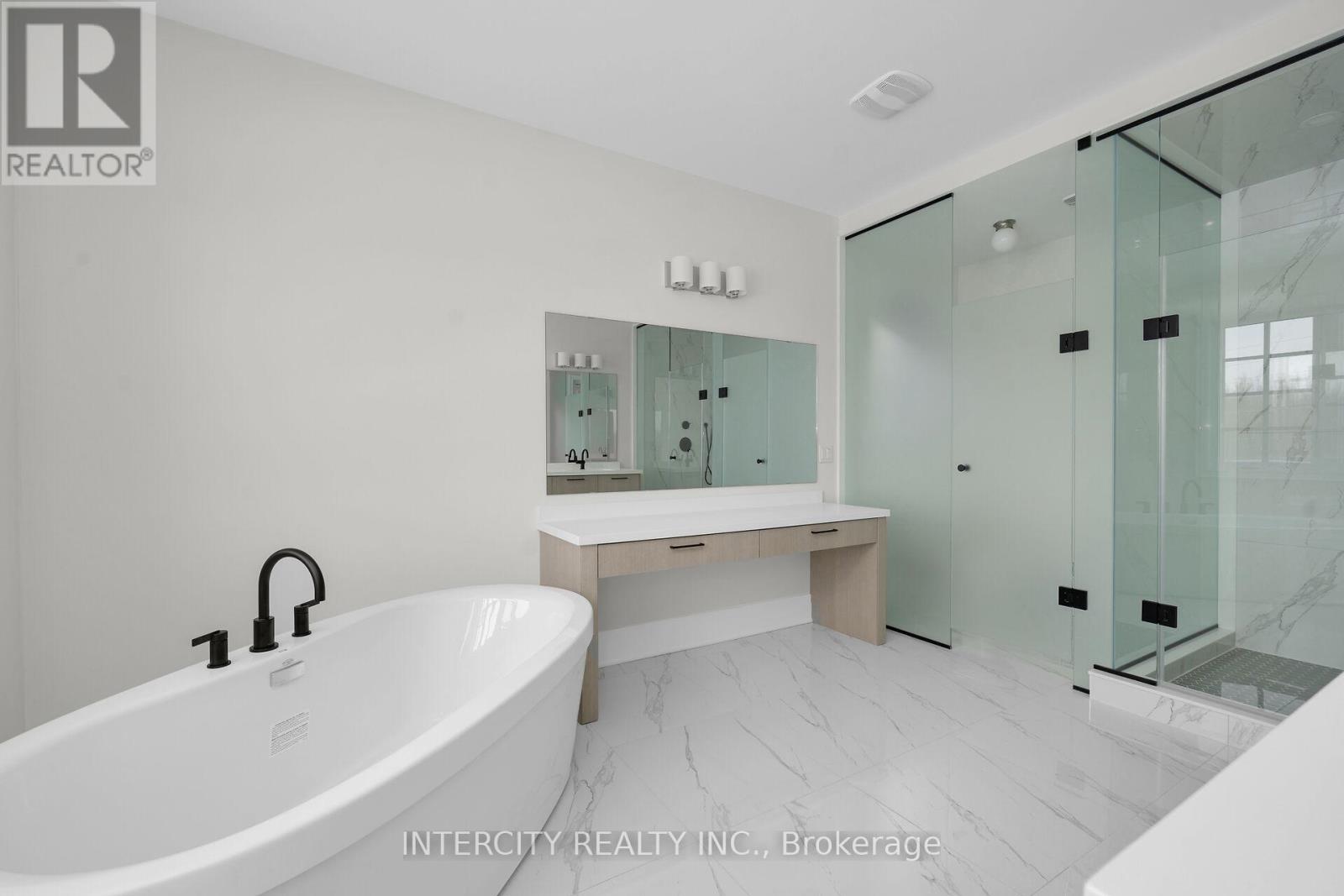 8 Heart Lake Circle, King, Ontario  L7B 0T1 - Photo 23 - N12759212