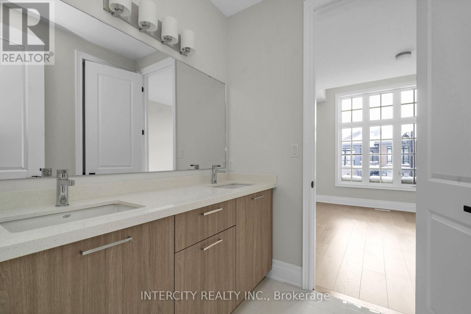 8 Heart Lake Circle, King, Ontario  L7B 0T1 - Photo 27 - N12759212