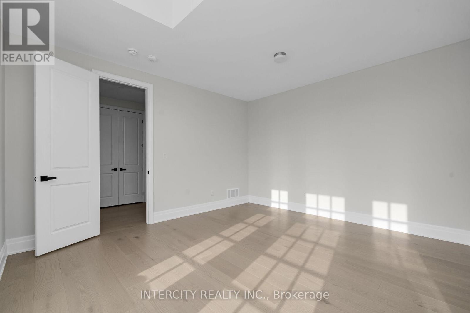 8 Heart Lake Circle, King, Ontario  L7B 0T1 - Photo 32 - N12759212