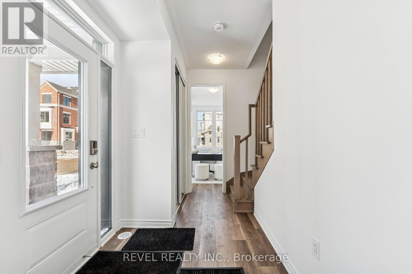 55 Vickerman Street, Brampton (Northwest Brampton), Ontario  L7A 5M7 - Photo 3 - W12750652