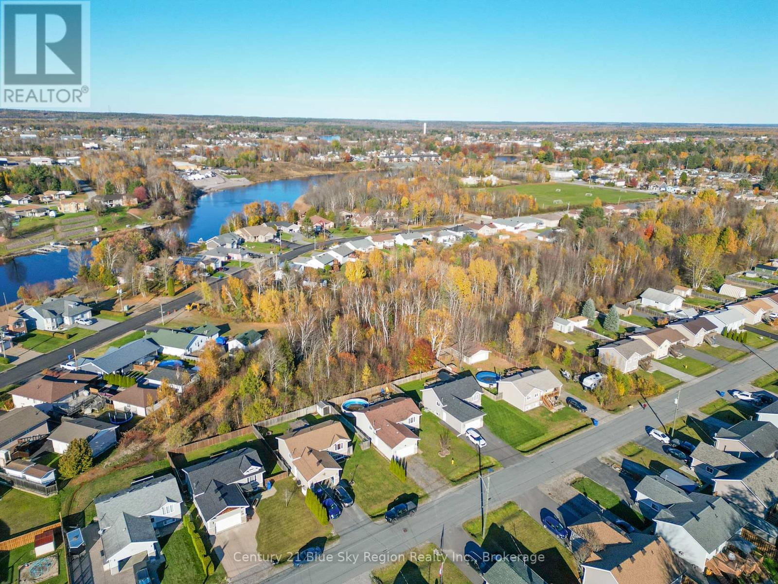 557 Demers Street, West Nipissing, Ontario  P2B 0A1 - Photo 46 - X12752352