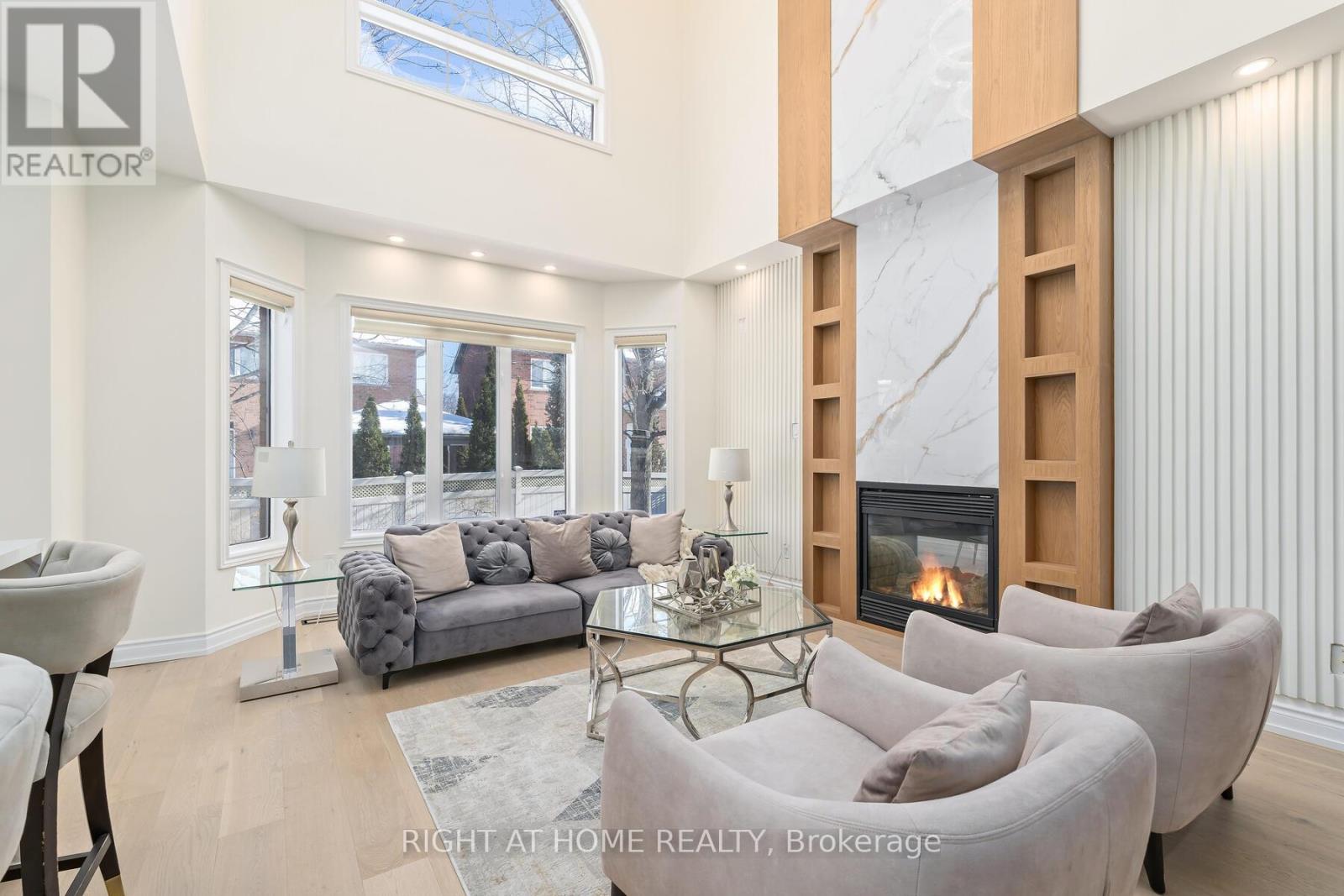 3352 Petrie Way, Oakville, Ontario  L6L 6V8 - Photo 8 - W12752646