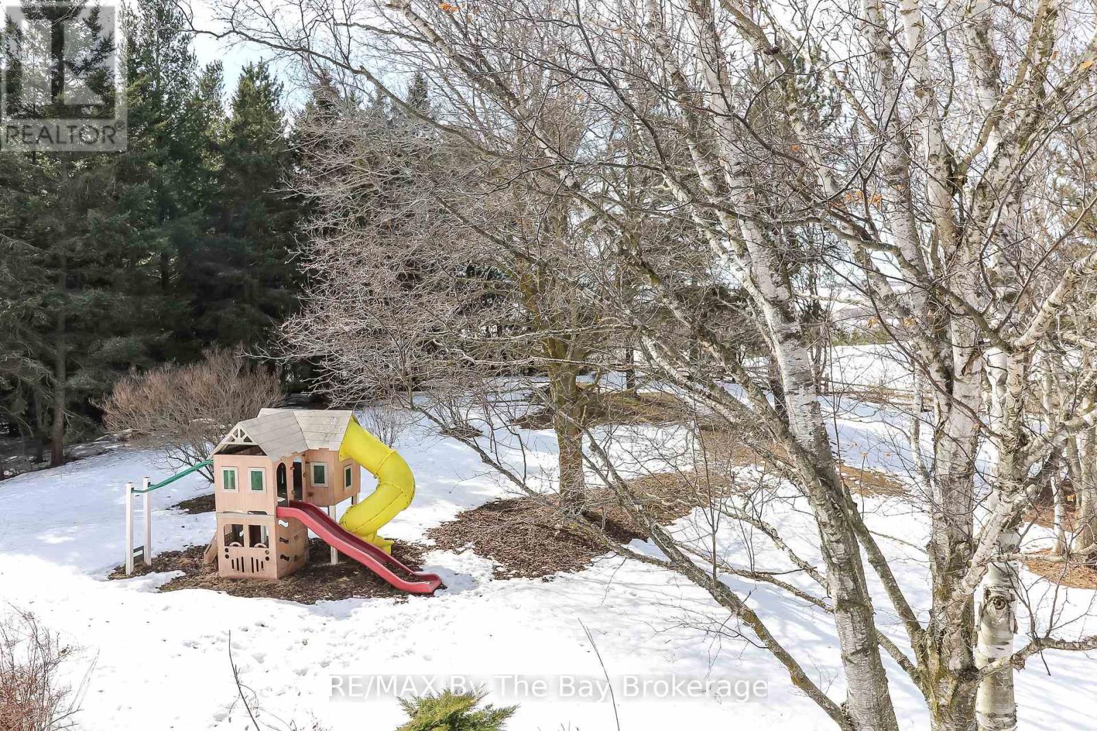 2553 County 42 Road, Clearview, Ontario  L0M 1S0 - Photo 40 - S12757382